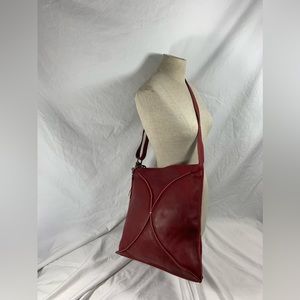 Genuine  Lisa Leonard red leather shoulder bag crossbody with side tassel